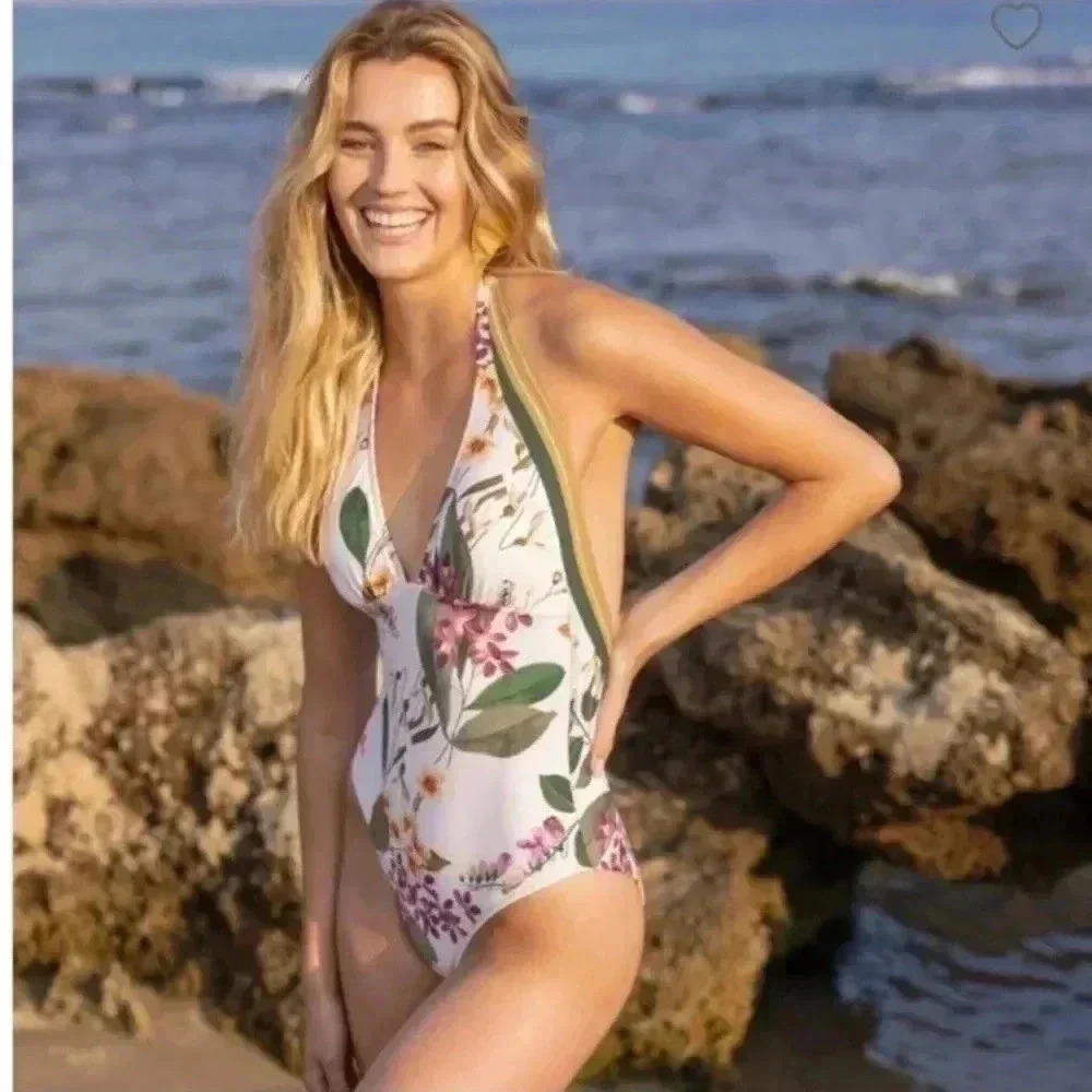 New with tags Gottex Women's Sardinia Halter One Piece Swimsuit